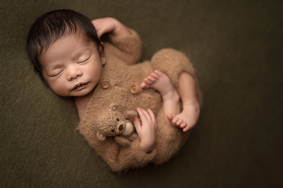 london ontario newborn photographers