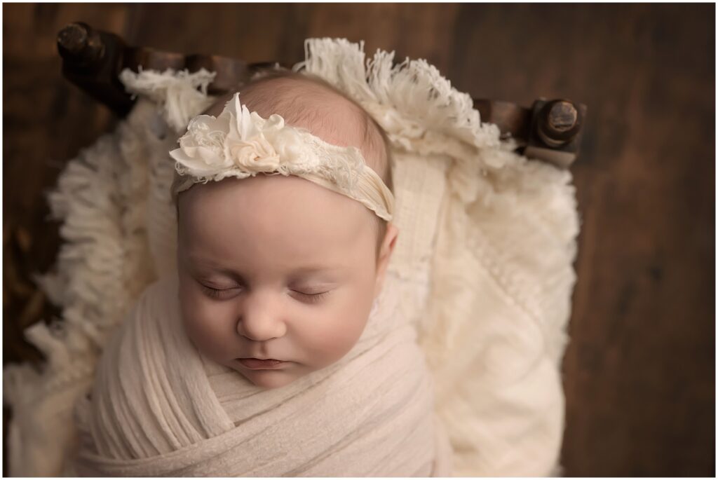 newborn photographer in london ontario