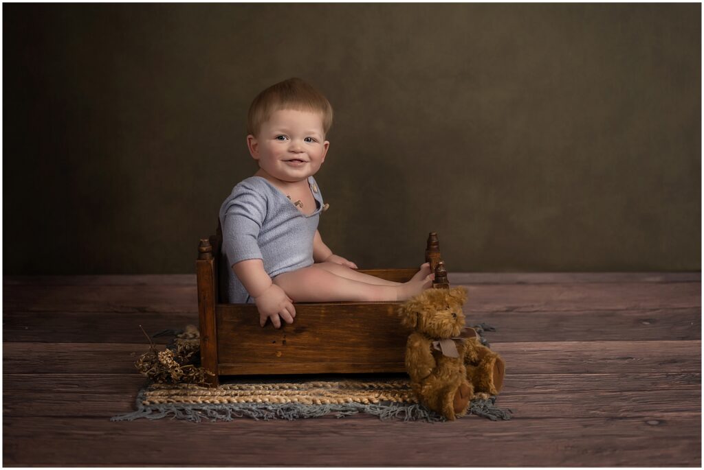 newborn photographers in london ontario | creative inspirations photography