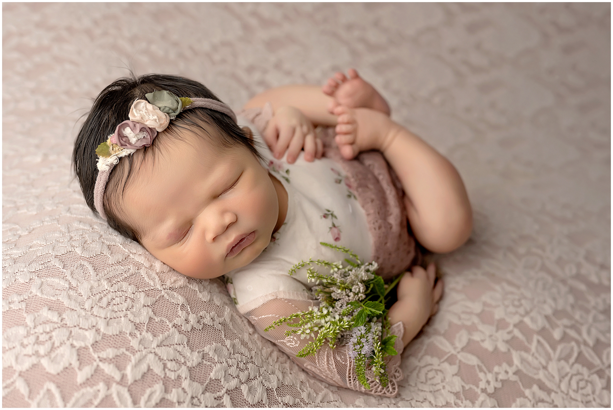 newborn photographer in london ontario