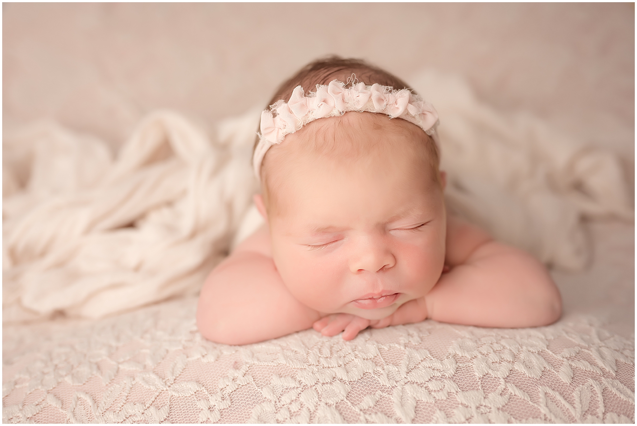 newborn photographers in london ontario