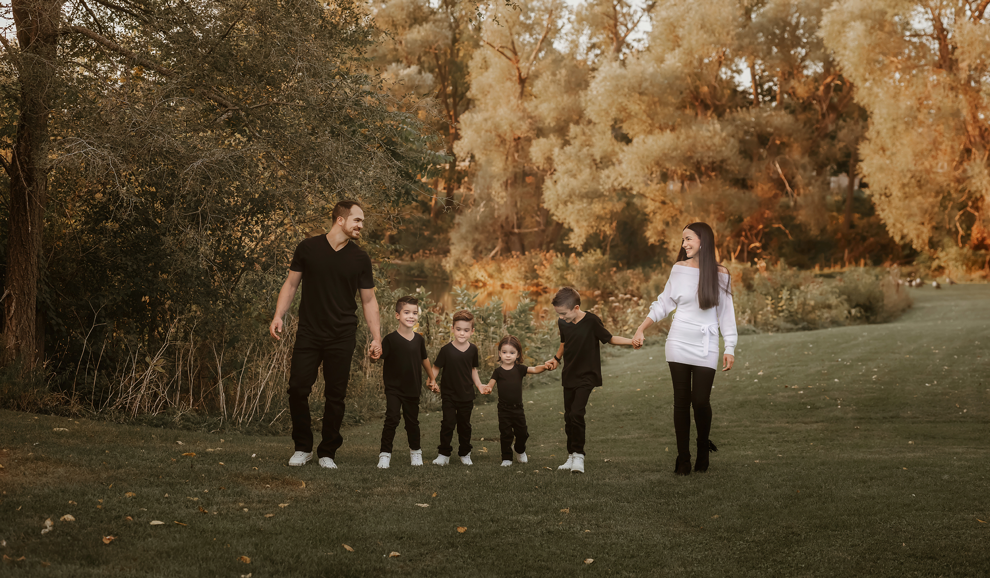 Family photographers in Exeter, Ontario